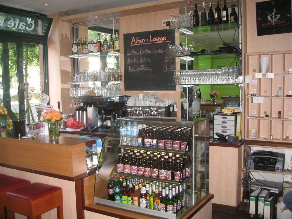 Altan Hotel Хамбург Екстериор снимка