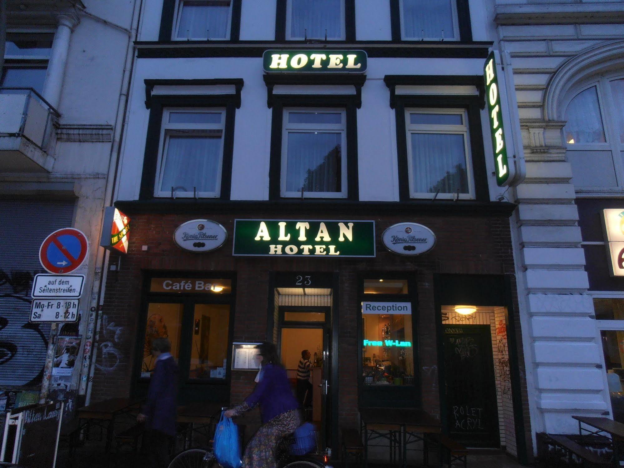 Altan Hotel Хамбург Екстериор снимка